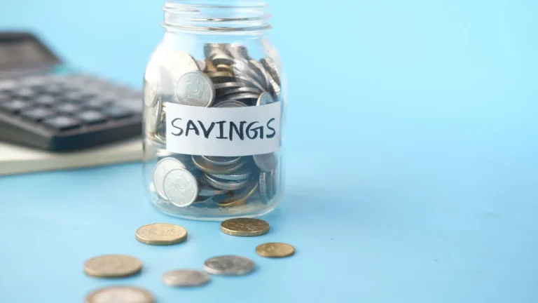 Sinking Funds Explained: How Renters Can Prepare for Big Expenses