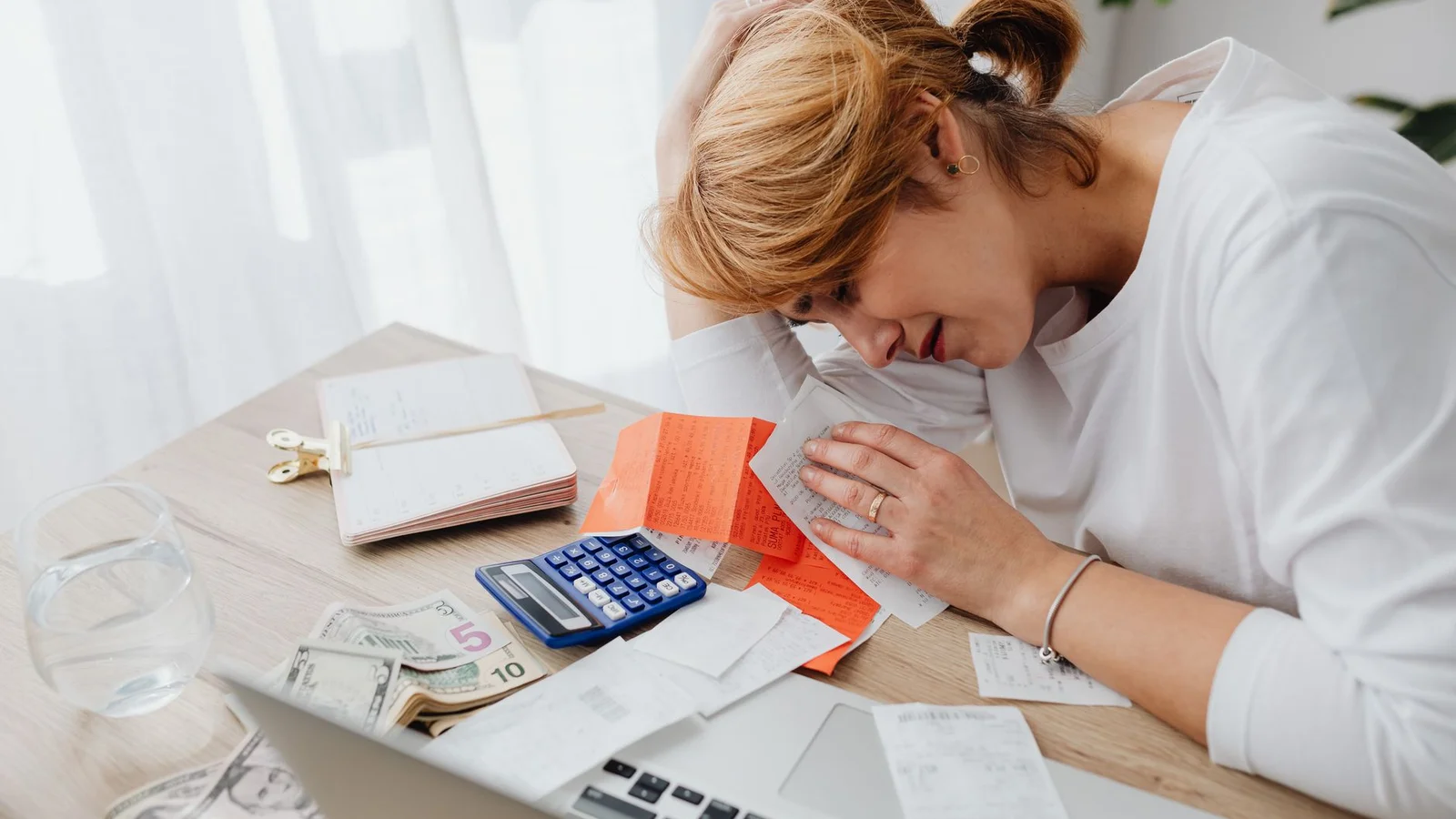 How to Stop Living Paycheck to Paycheck as a Renter